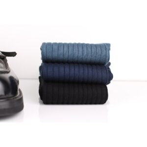 Three pairs mens cotton socks.