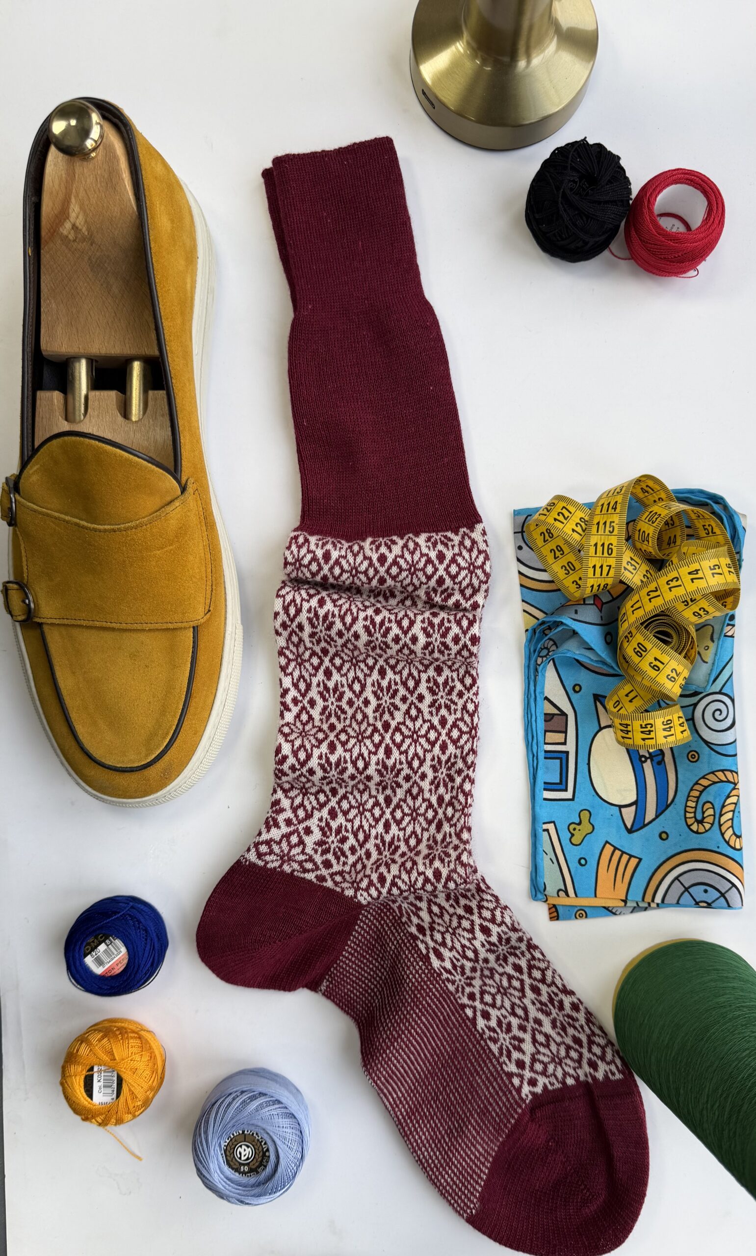 Burgundy patterned wool socks